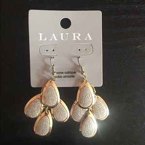 Sparkling earrings
